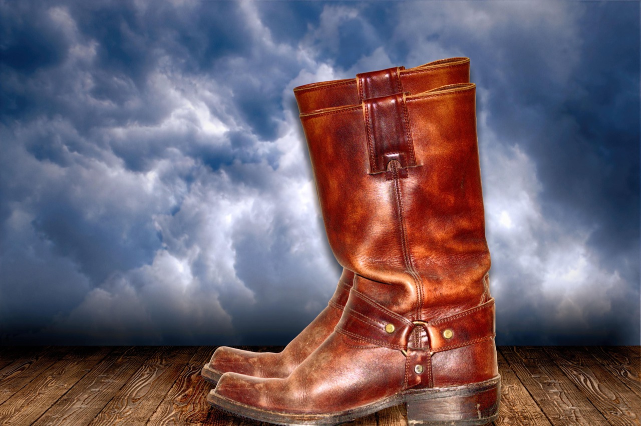 Dr. Martens Retro Boots - Limited Edition