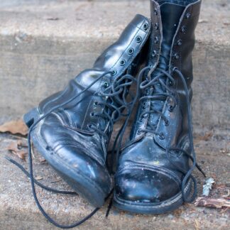 Dr. Martens Classic Combat Boots - Essentials