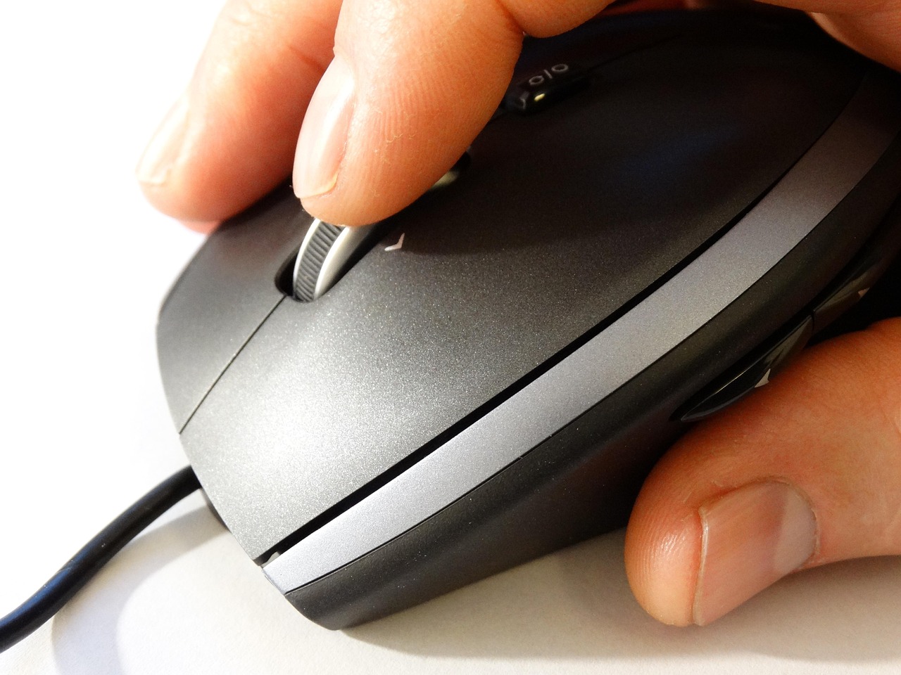 SteelSeries Wireless Mouse RGB