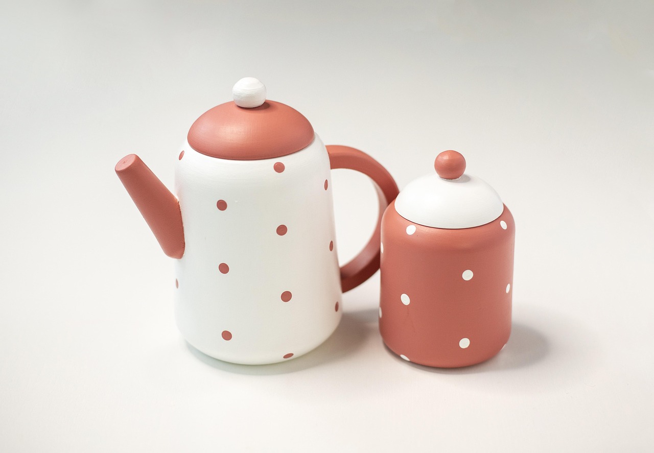 KitchenAid Classic Electric Kettle