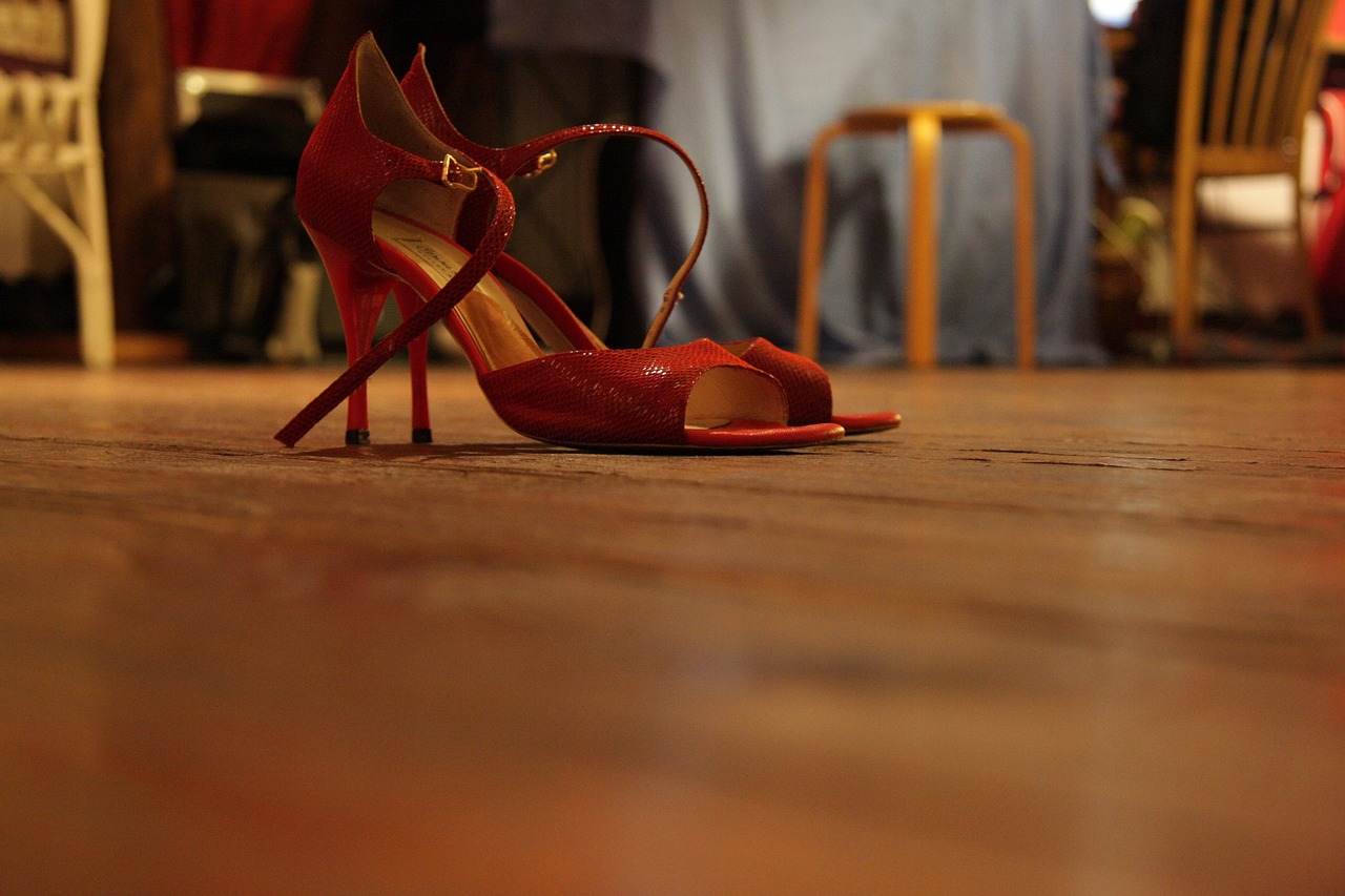 Steve Madden Street Heels