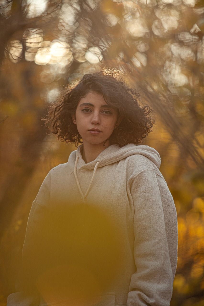Nike Relaxed Hoodie - Studio Edition