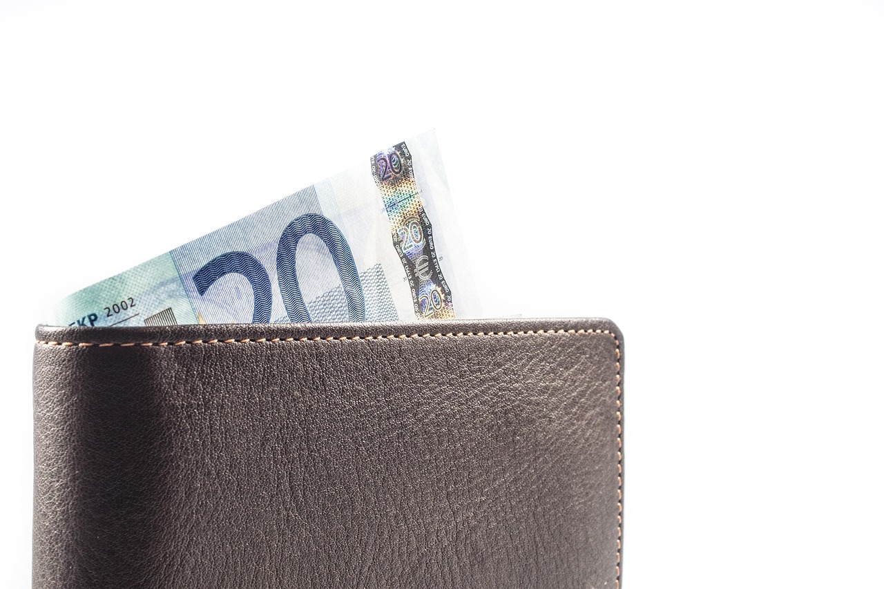Coach Crochet Wallet