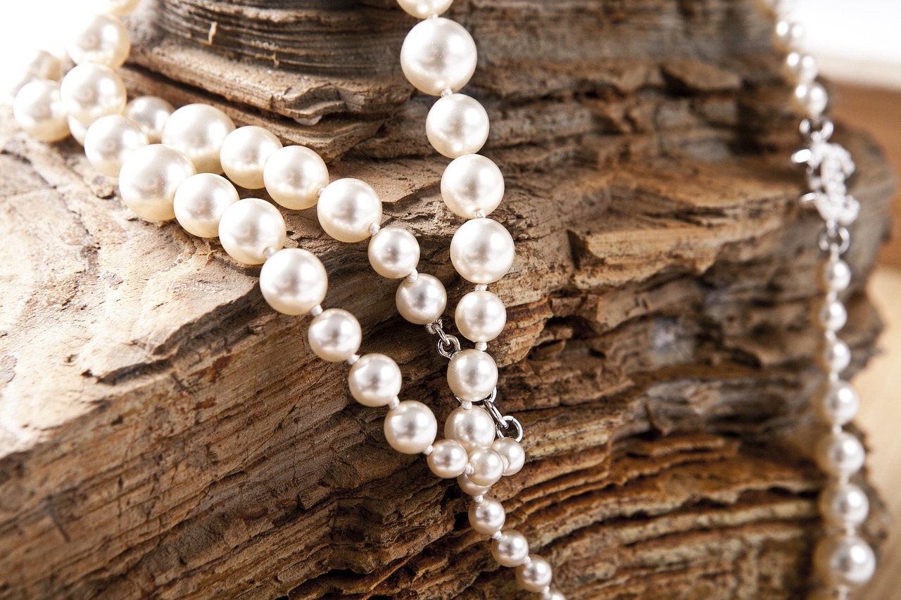 Swarovski Pearl Necklace - Signature Collection