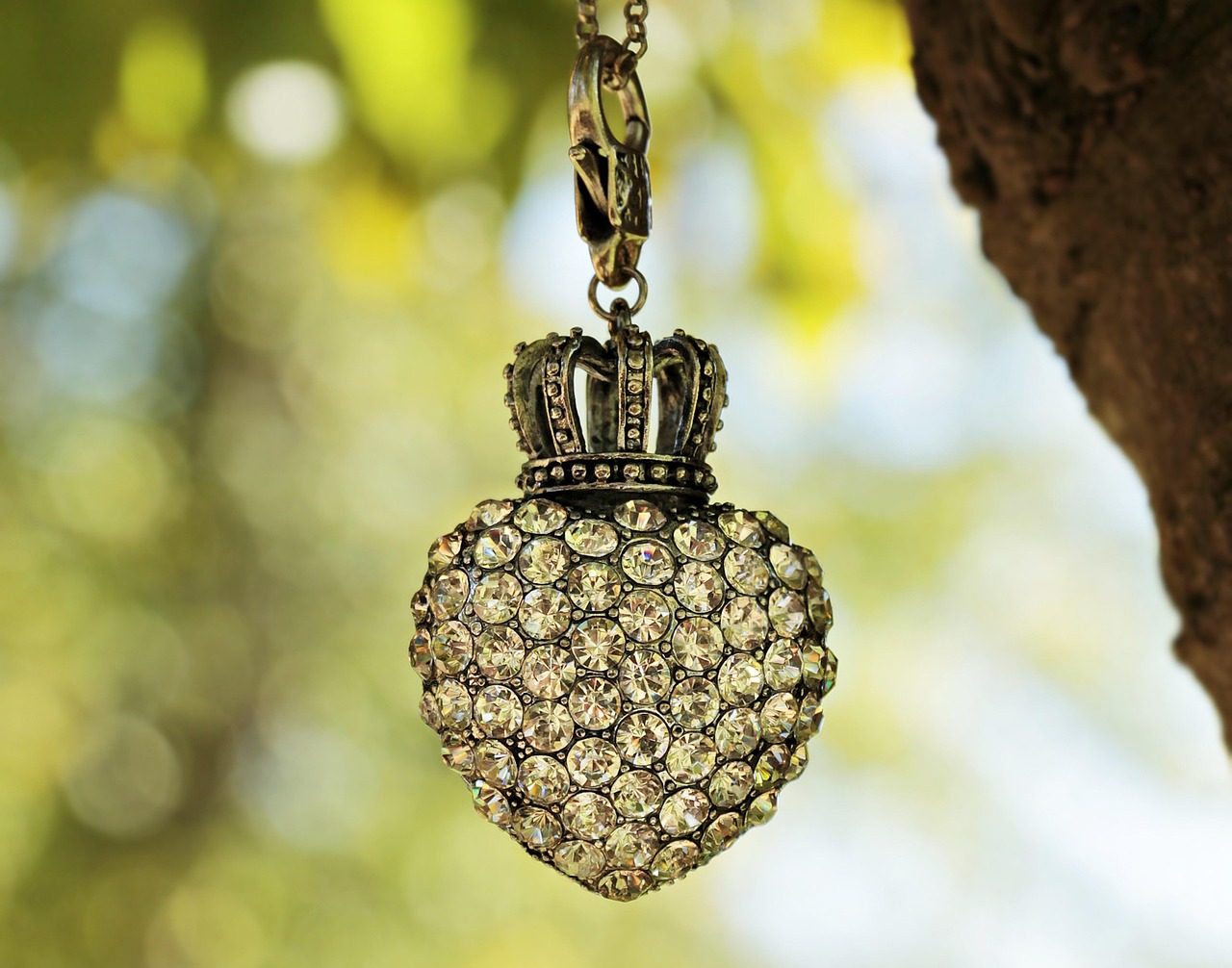 Pandora Pearl Pendant - Classic Line