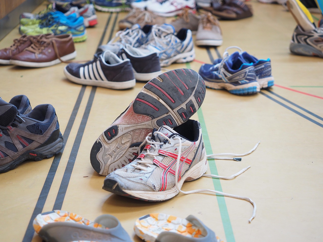 Puma Low-Top Running Shoes - Court Edition