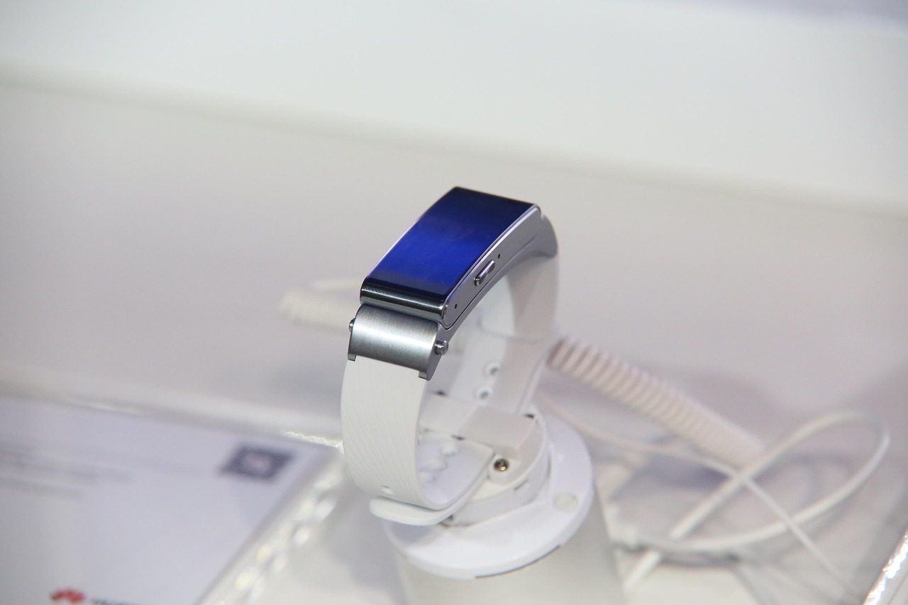 Michael Kors Minimalist Smartwatch - Anniversary Series