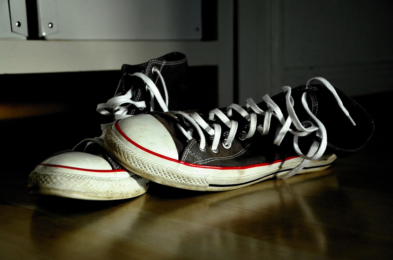 ASICS Mid-Top Sneakers