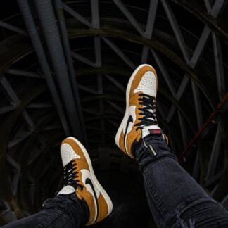 Adidas Lightweight Sneakers - Court Edition