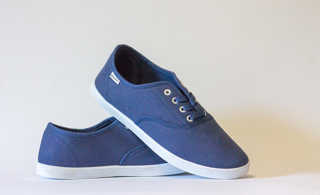 Reebok Run Sneakers - Court Edition