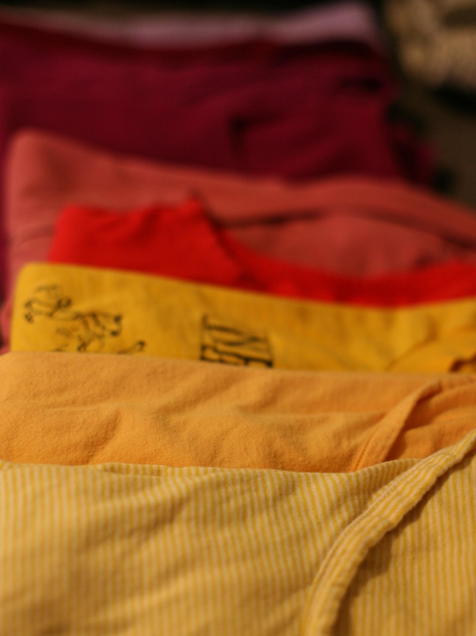 Uniqlo Casual T-Shirt - Signature