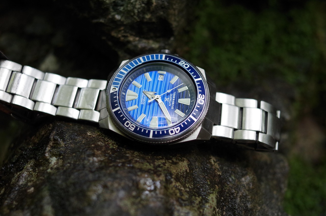 Seiko Classic Watch - Timeless Series
