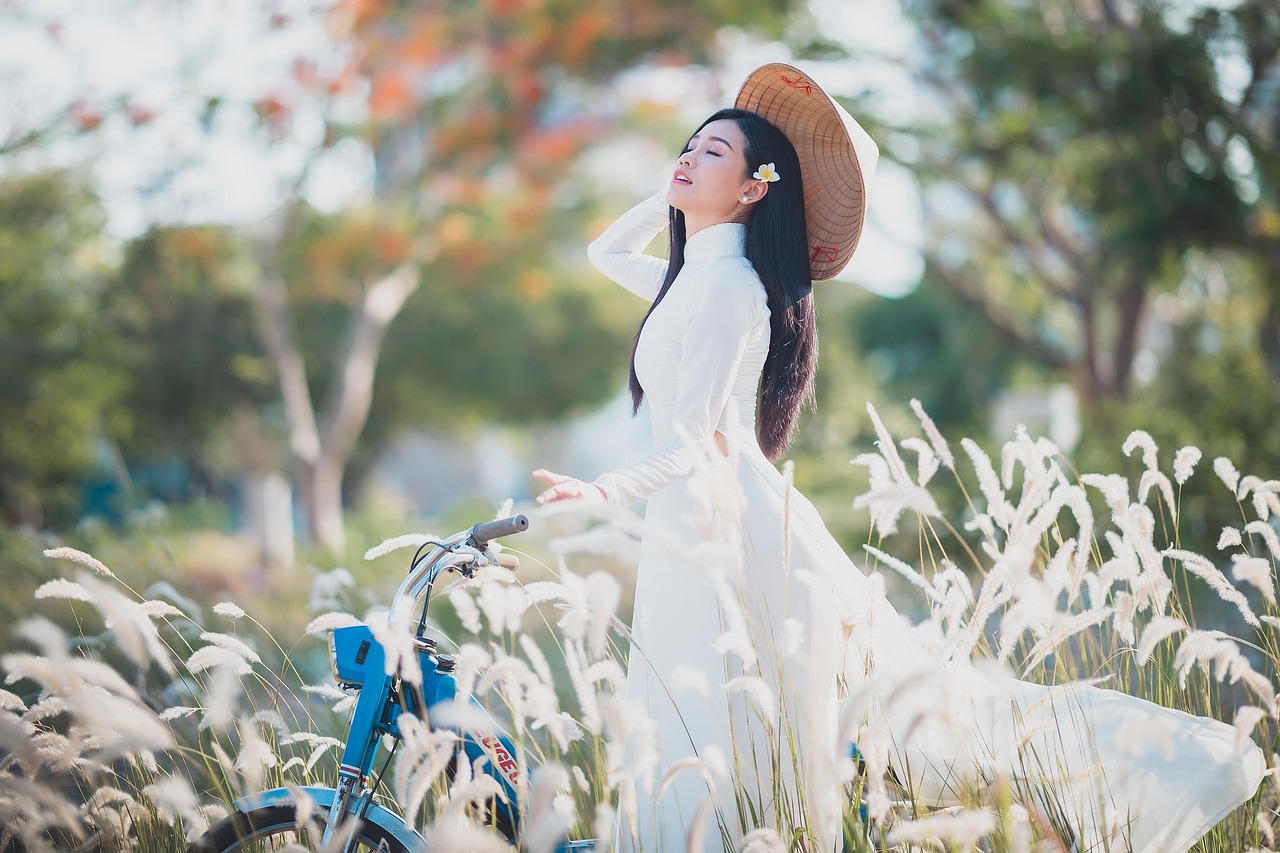 Levi's Minimalist Maxi Dress